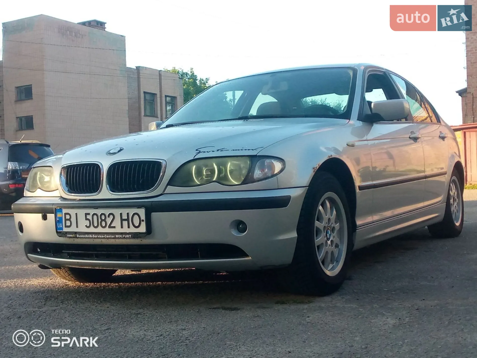 BMW 3 Series, 2001