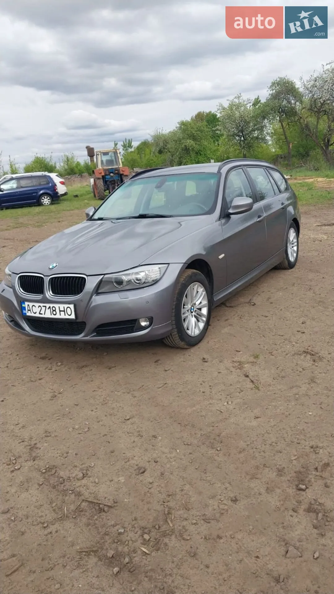 BMW 3 Series, 2011