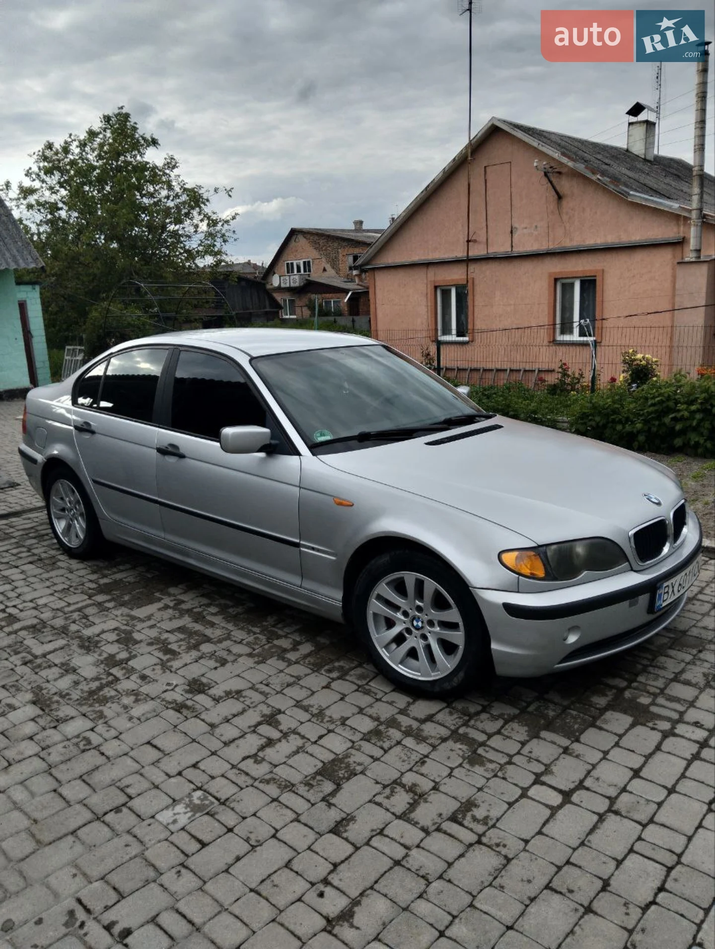 BMW 3 Series, 2003