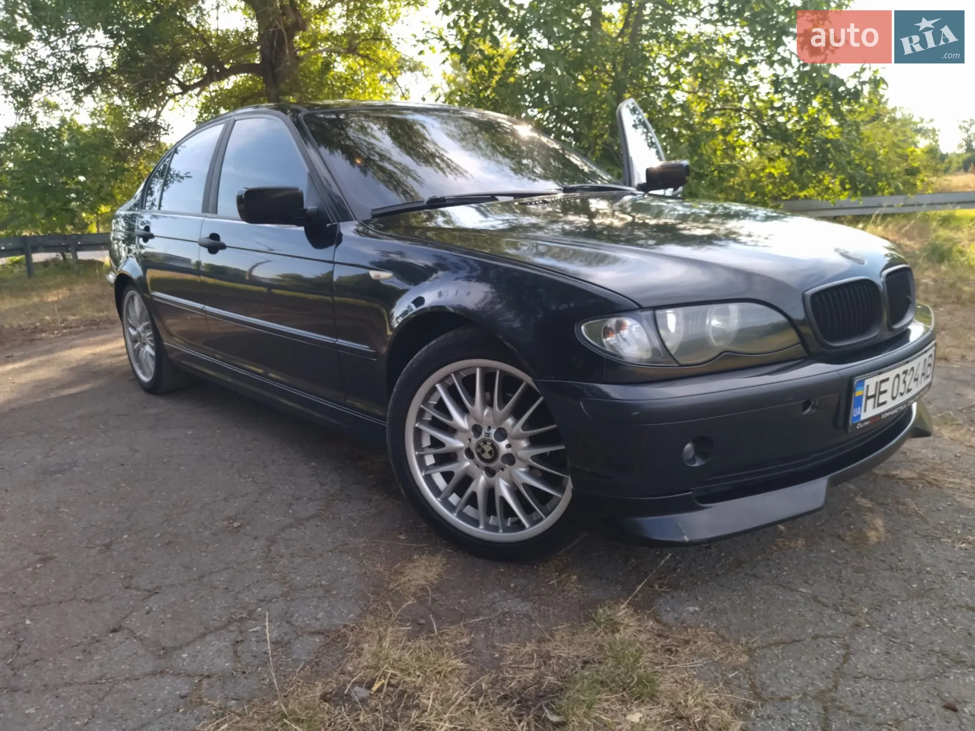 BMW 3 Series, 2003