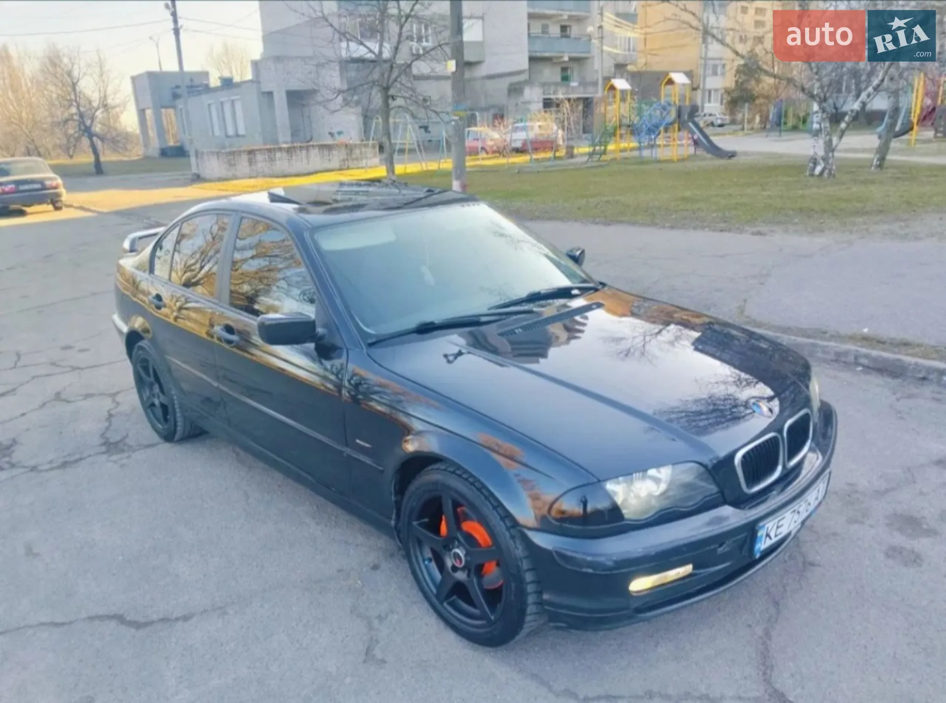 BMW 3 Series, 1998