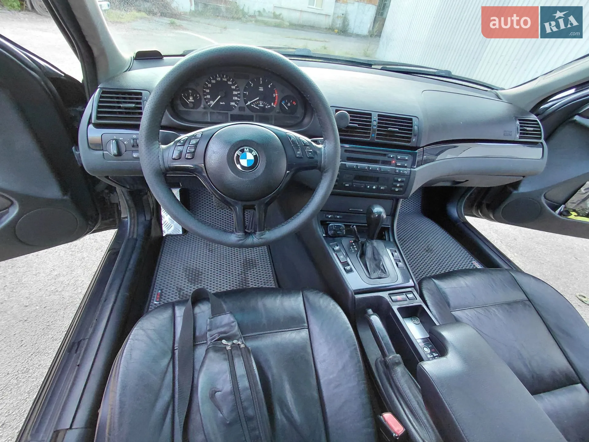 BMW 3 Series, 2001
