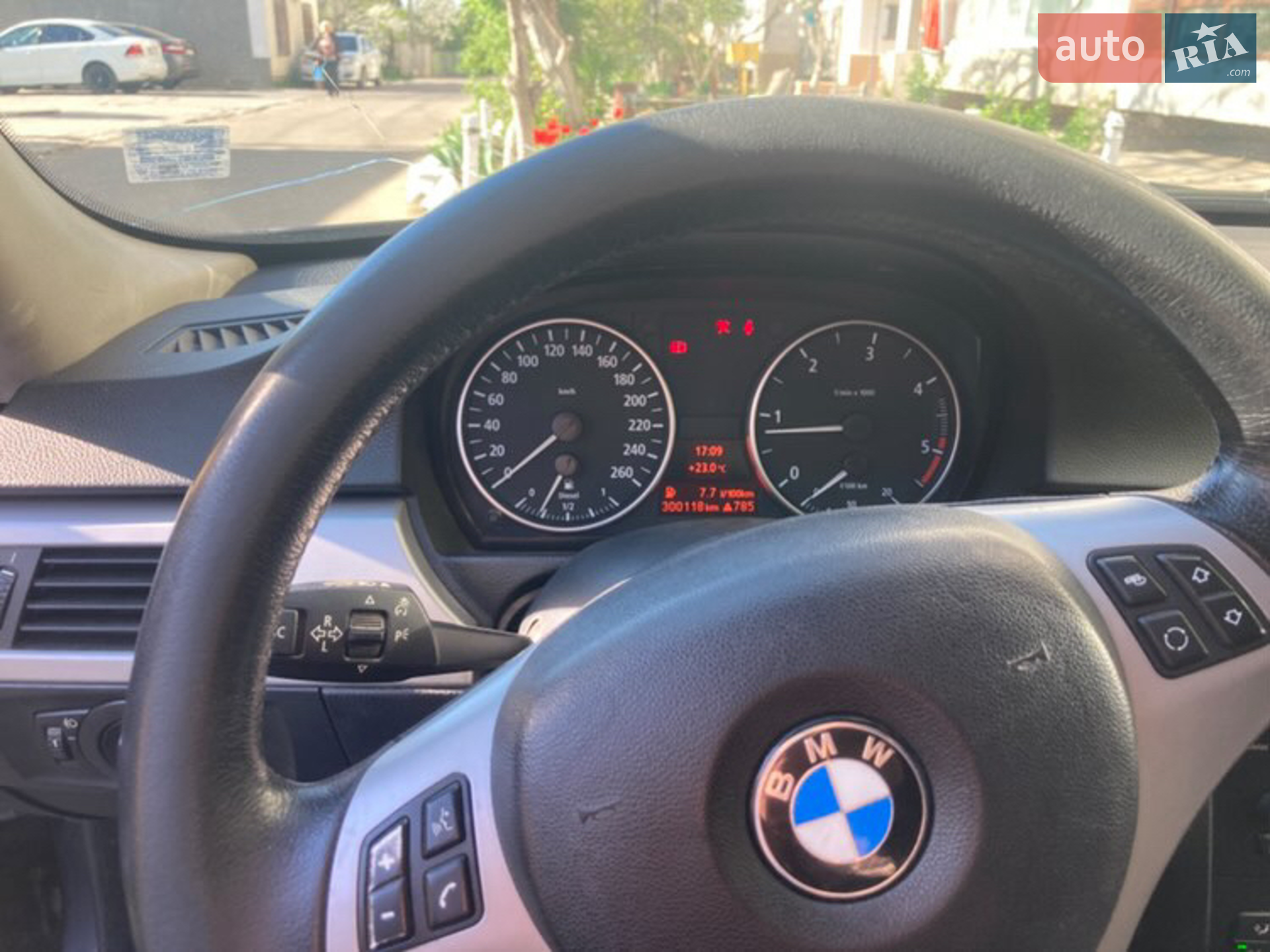 BMW 3 Series, 2005
