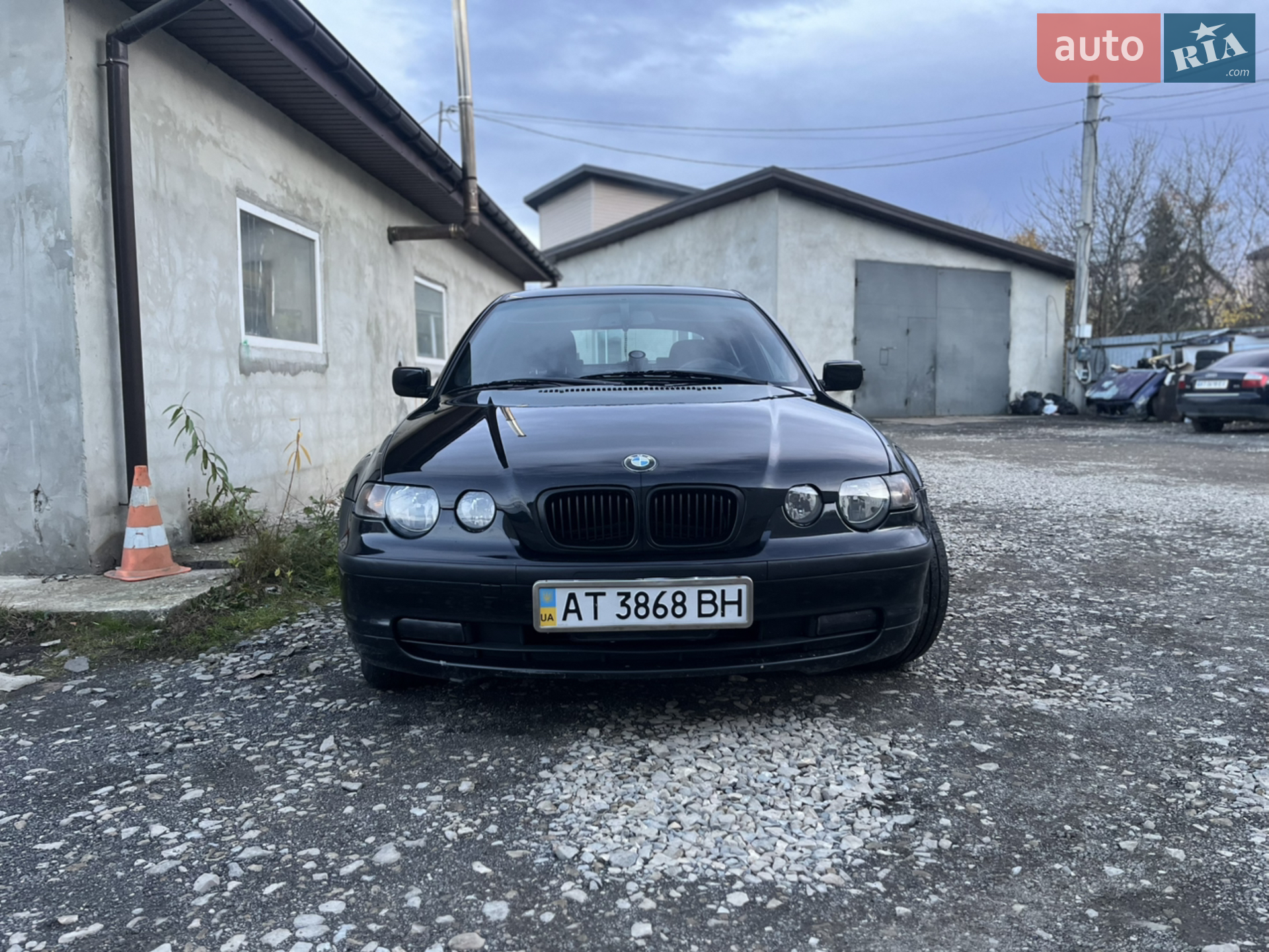 BMW 3 Series, 2002