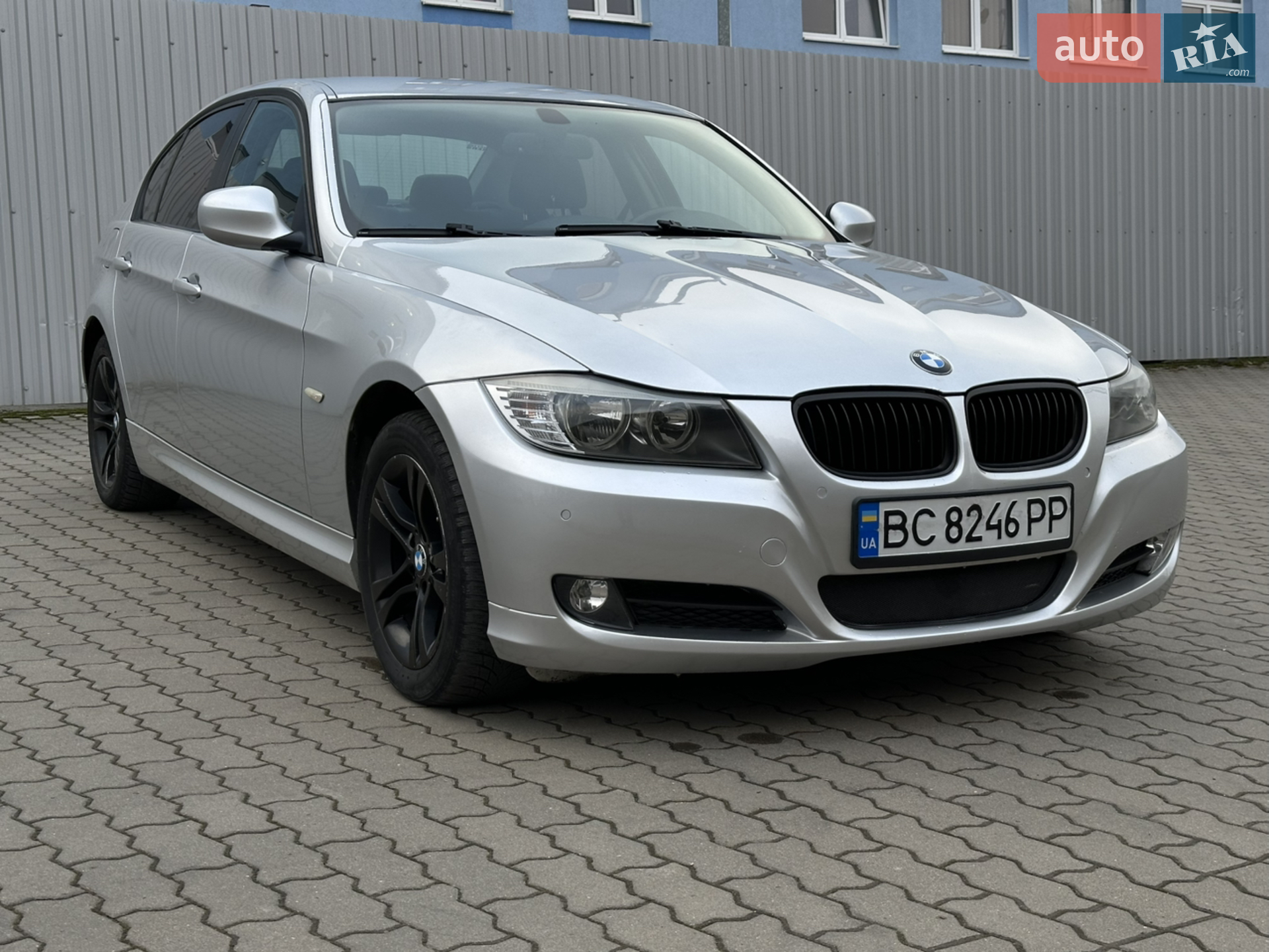 BMW 3 Series, 2009
