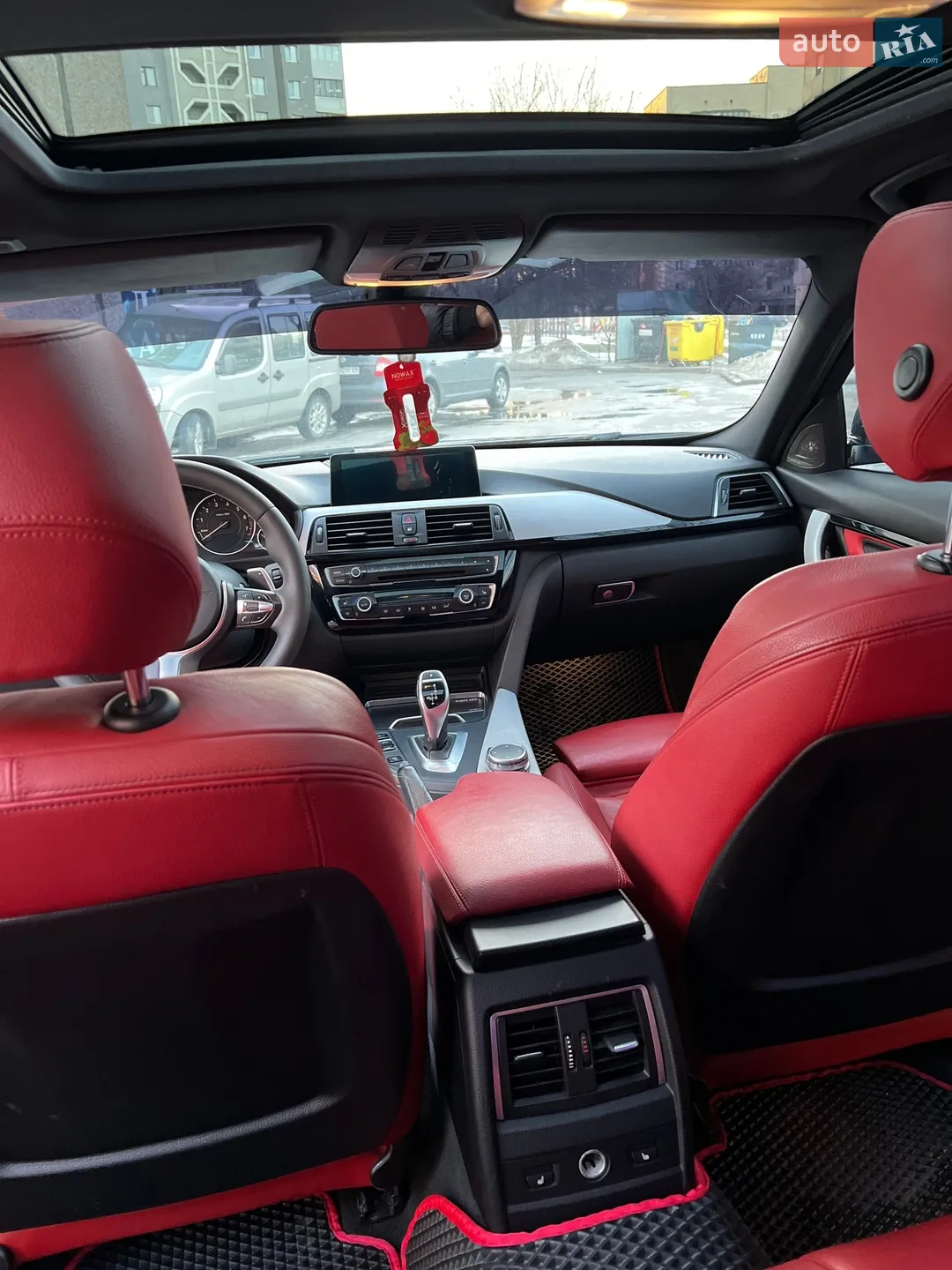 BMW 3 Series, 2016