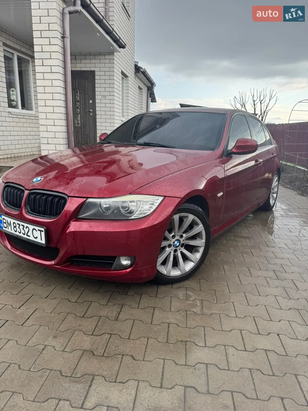 BMW 3 Series, 2011