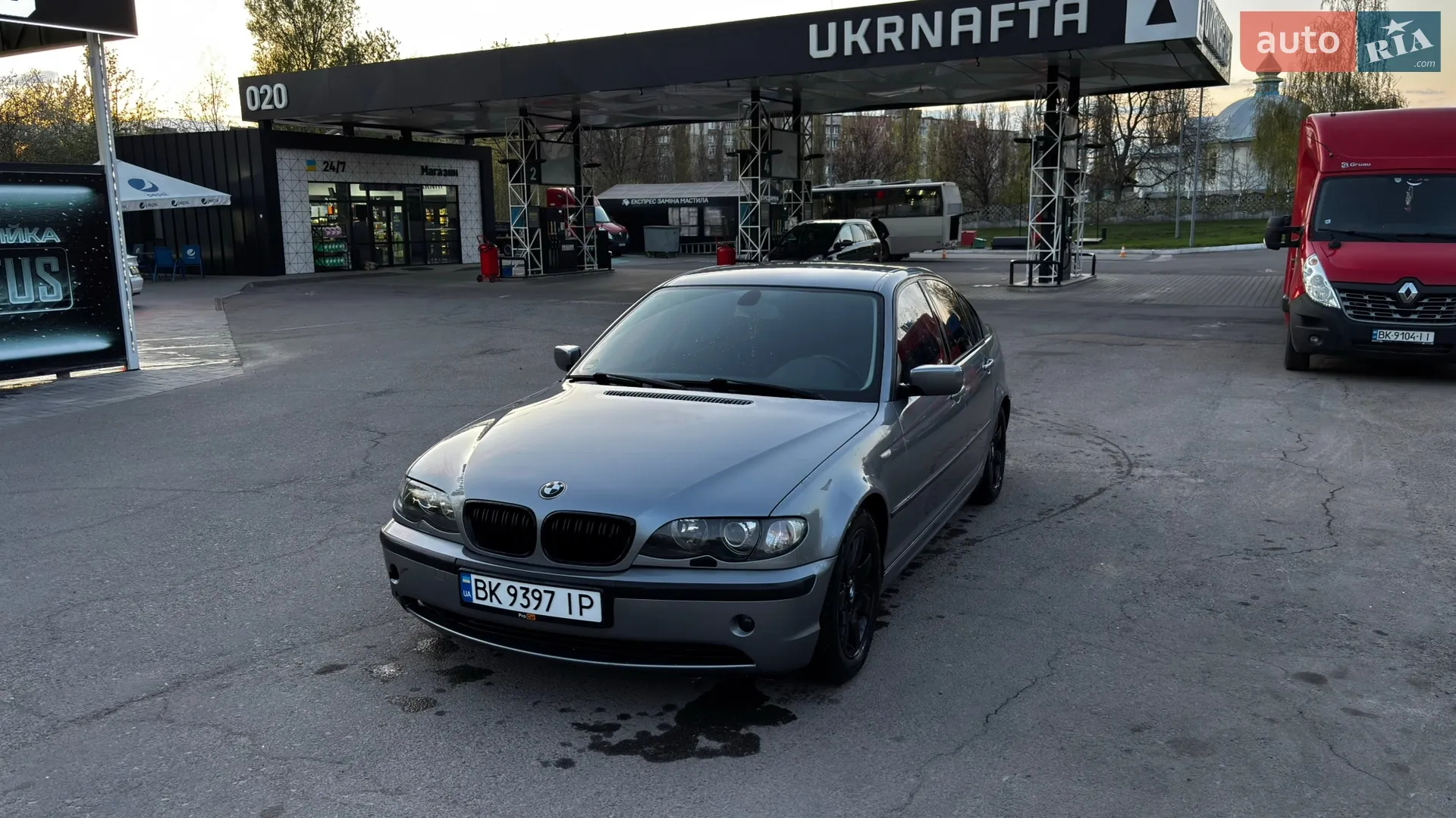BMW 3 Series, 2003