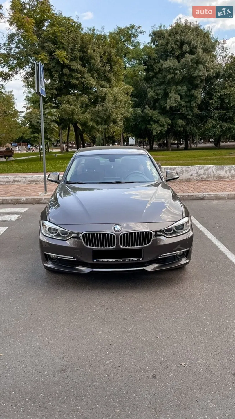 BMW 3 Series, 2012