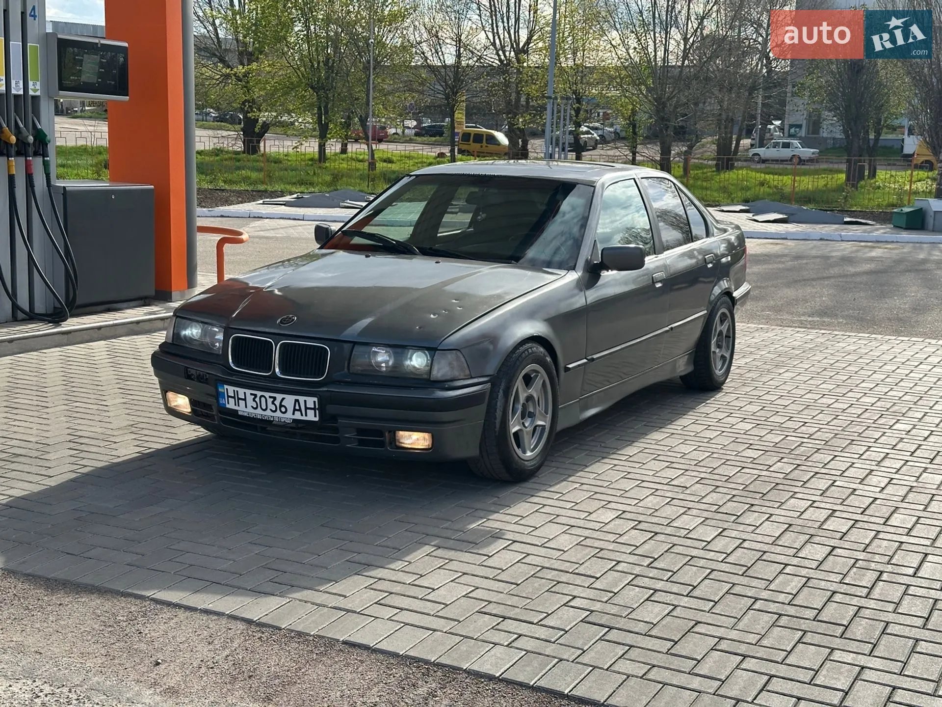 BMW 3 Series, 1996