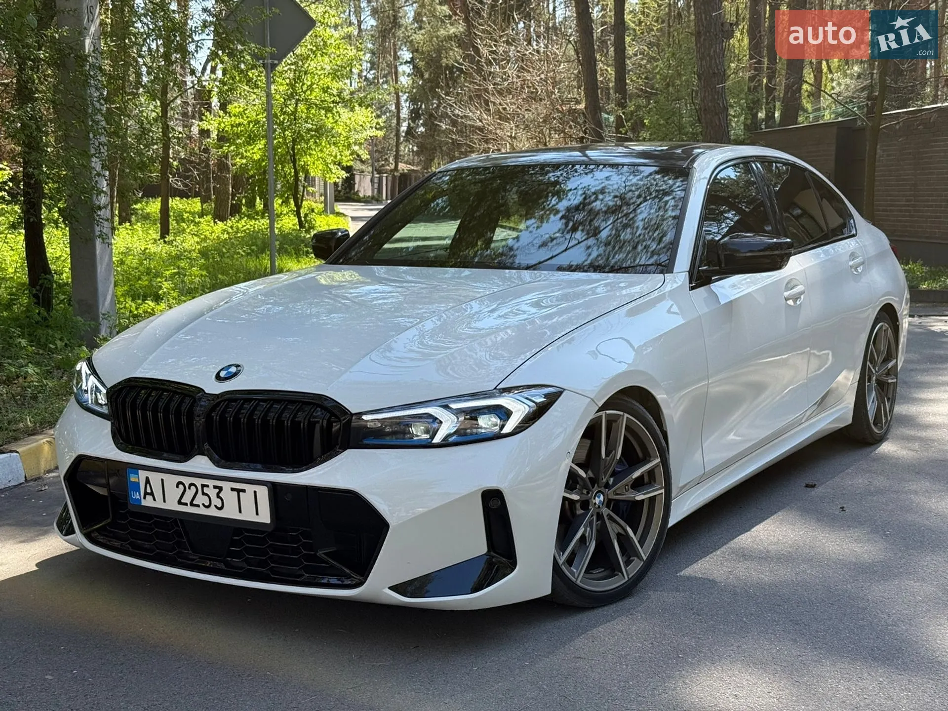 BMW 3 Series, 2019