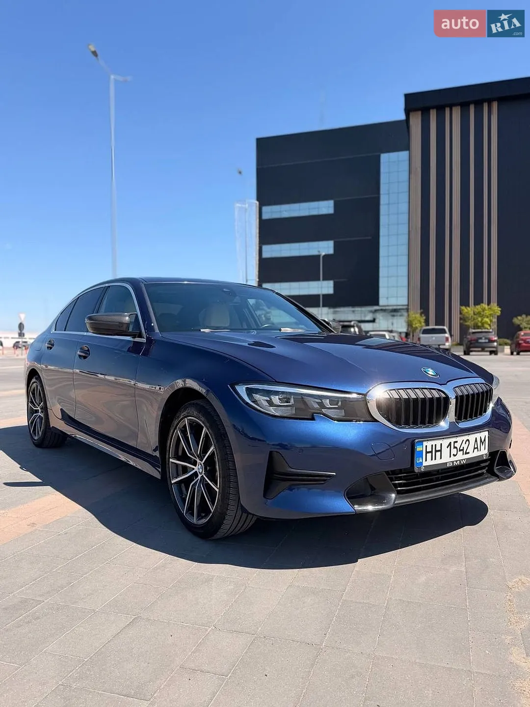 BMW 3 Series, 2019