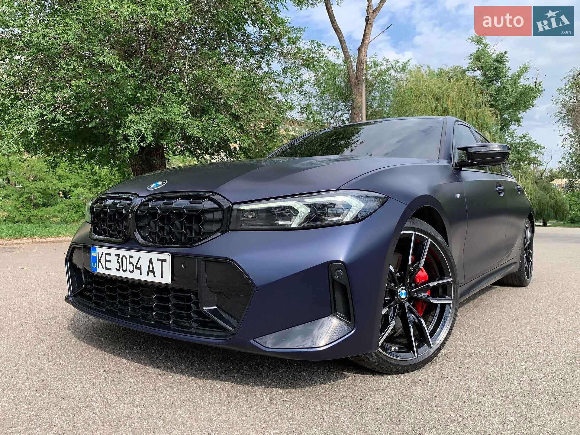 BMW 3 Series, 2023