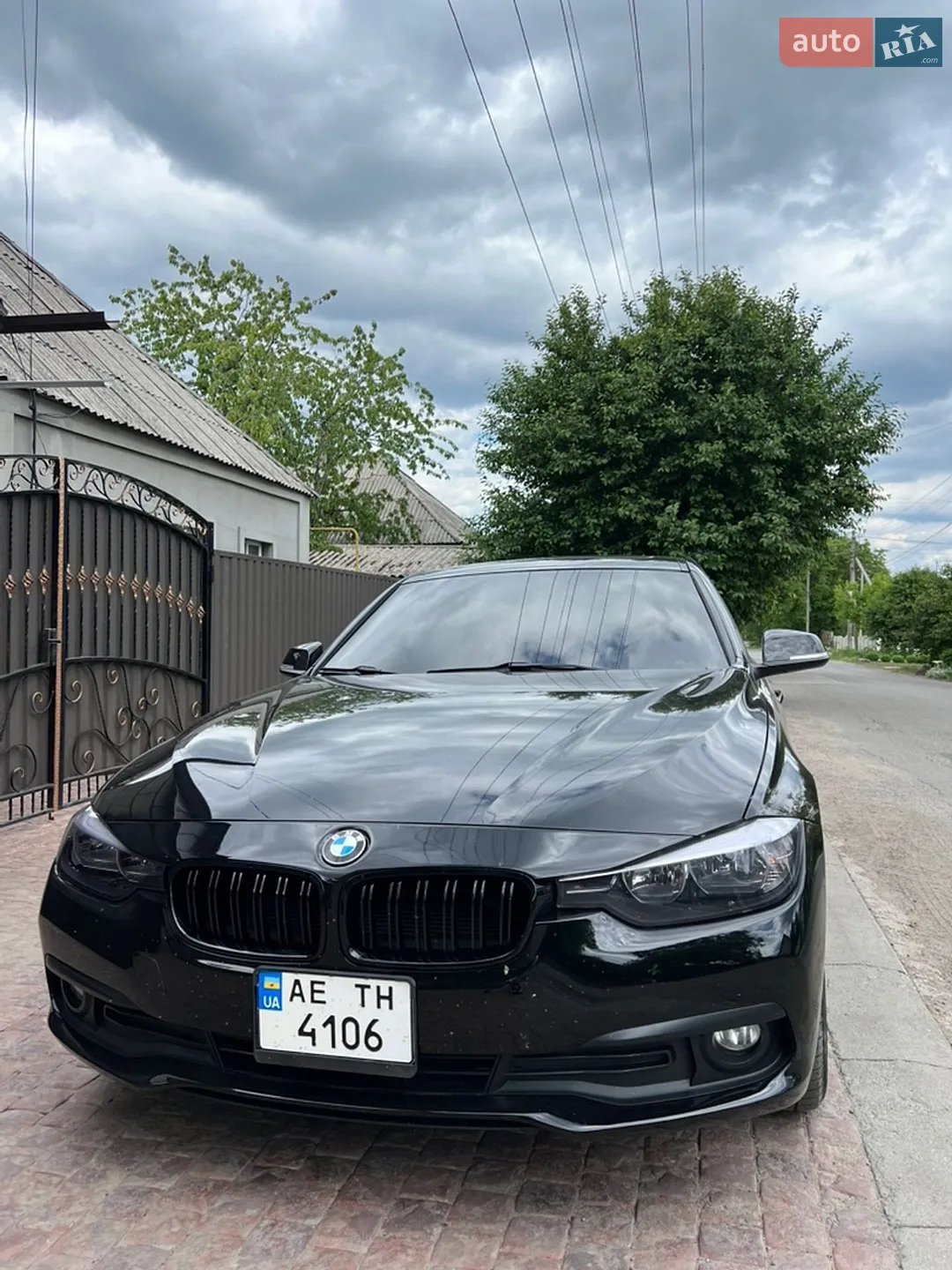 BMW 3 Series, 2016