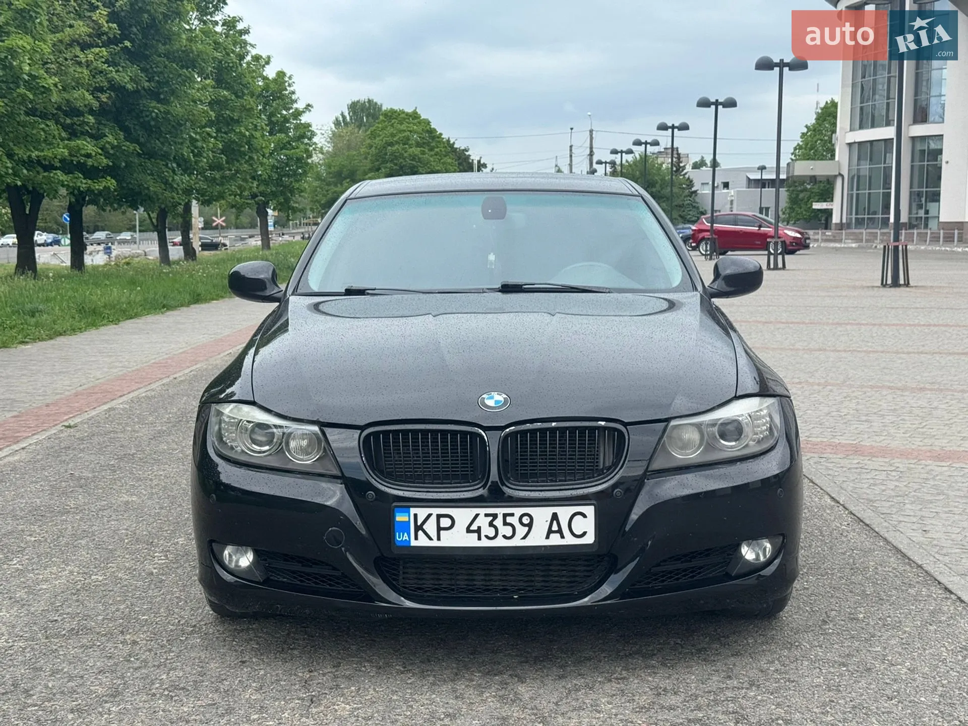 BMW 3 Series, 2010