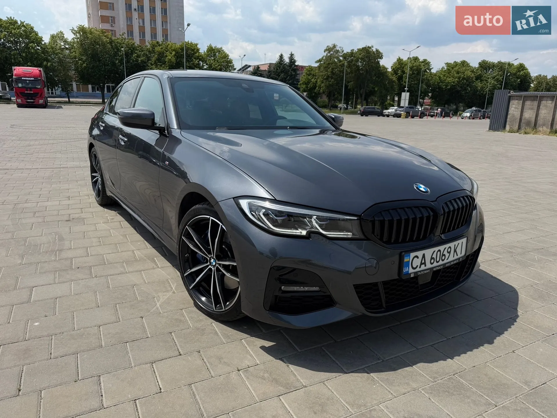 BMW 3 Series, 2022