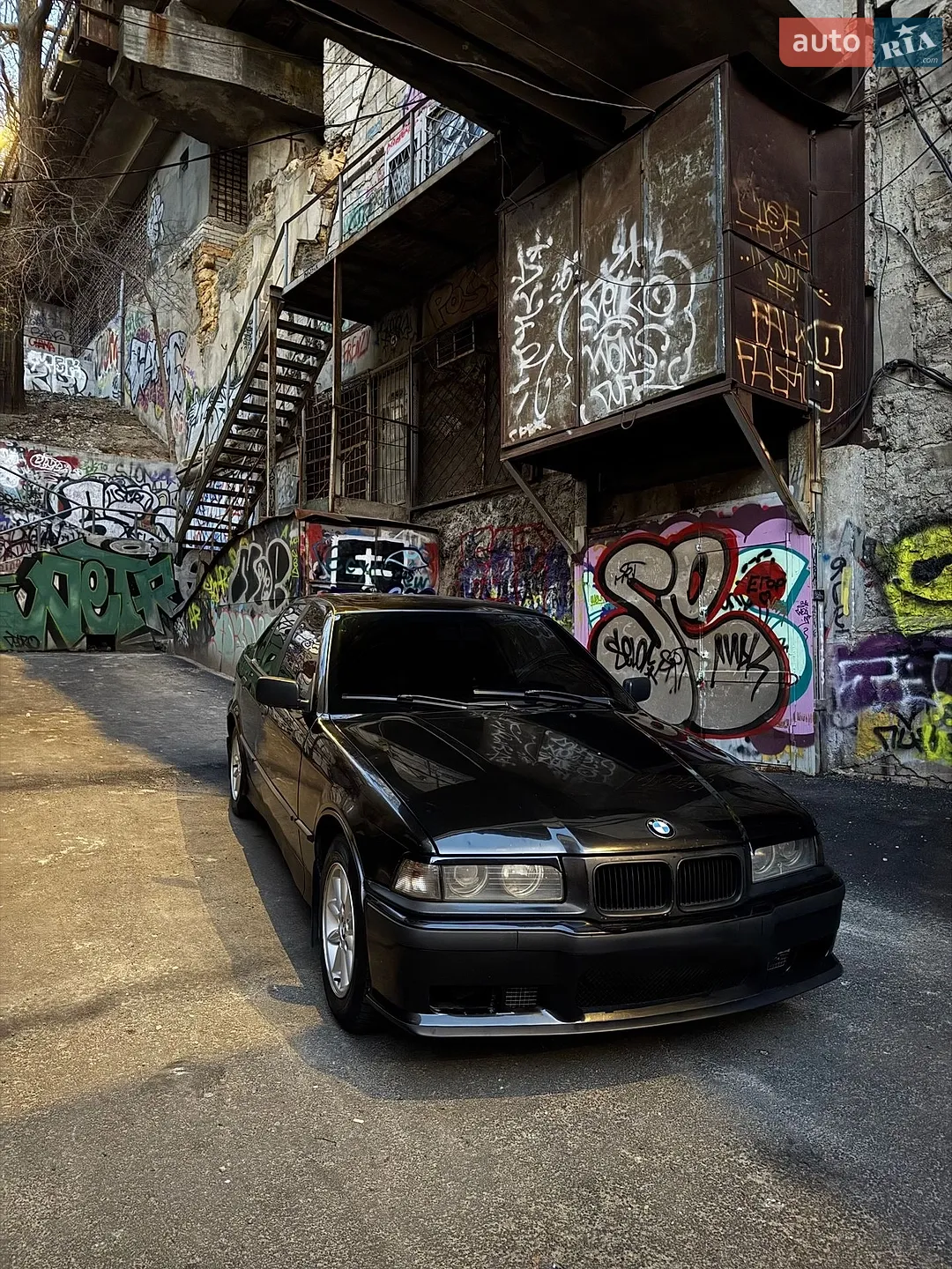 BMW 3 Series, 1992