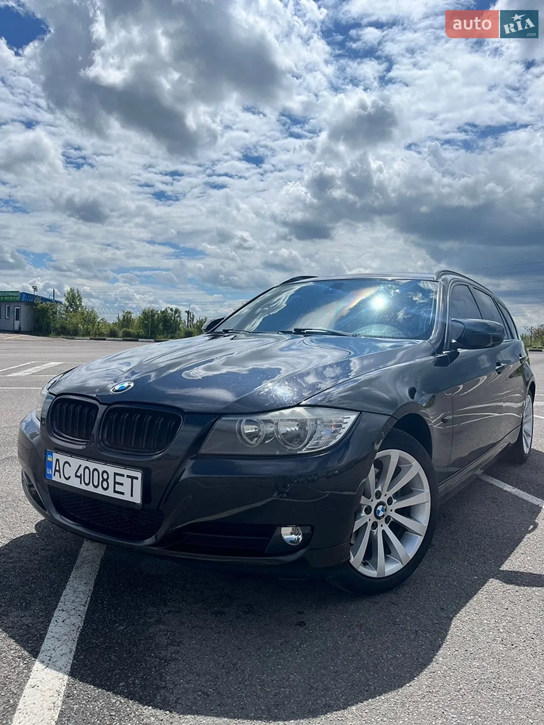 BMW 3 Series, 2011