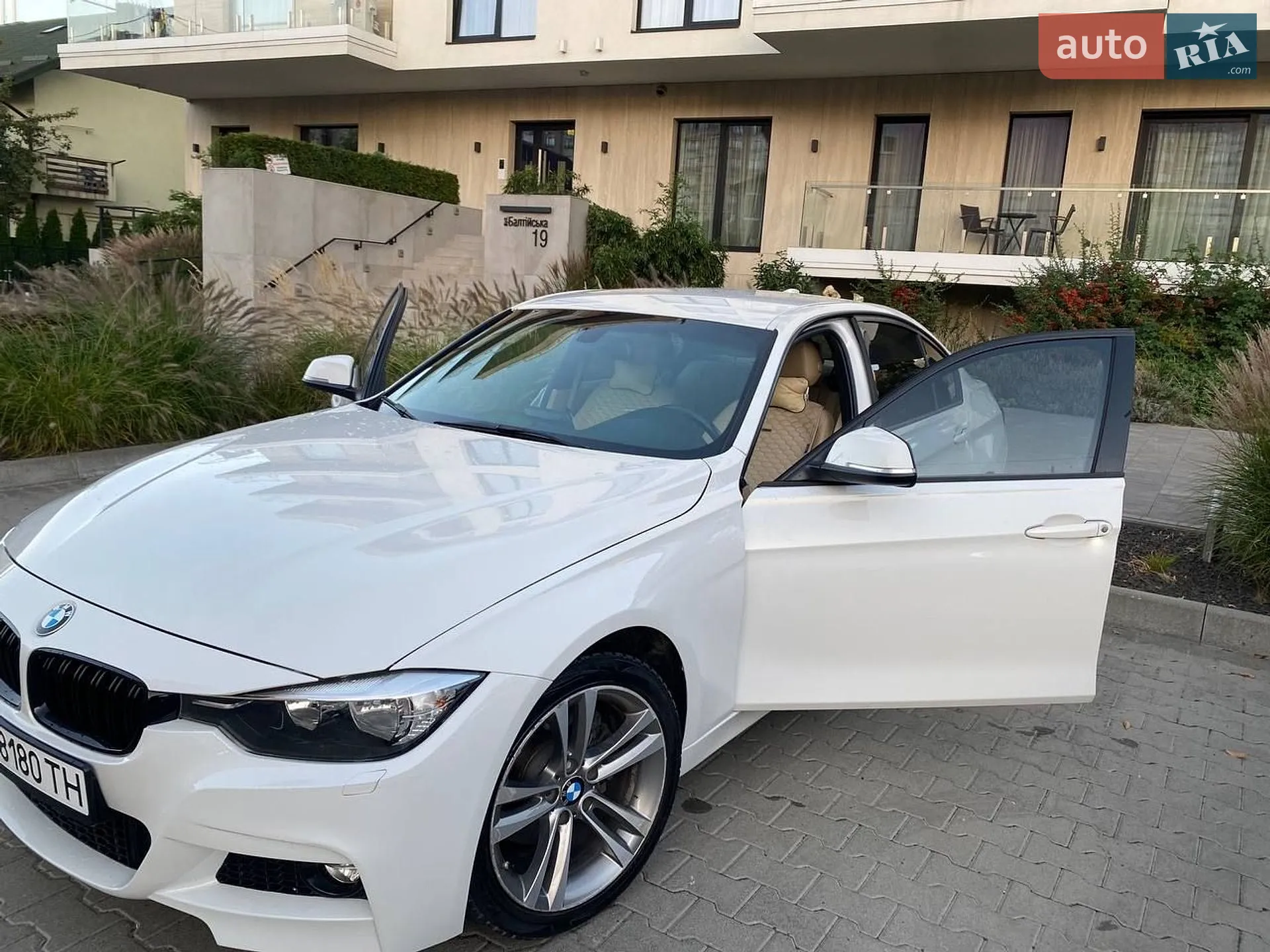 BMW 3 Series, 2015
