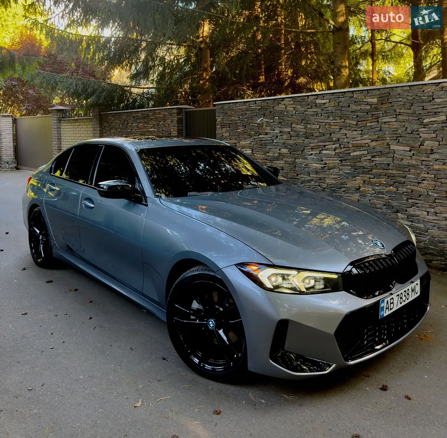 BMW 3 Series, 2024