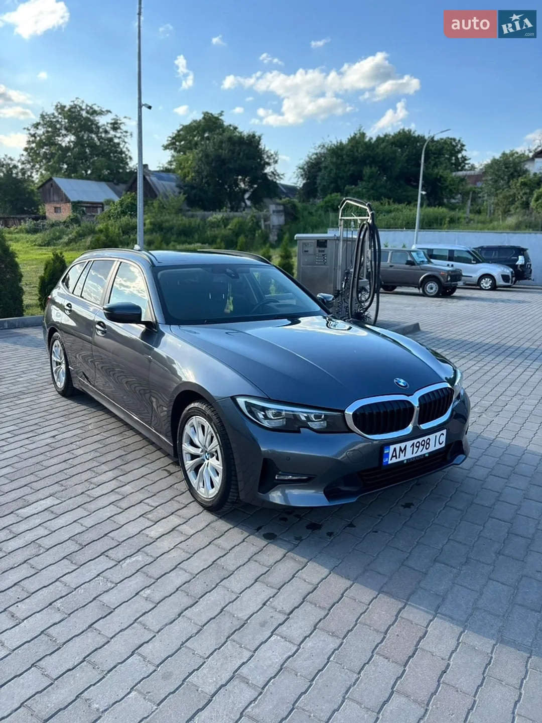 BMW 3 Series, 2020