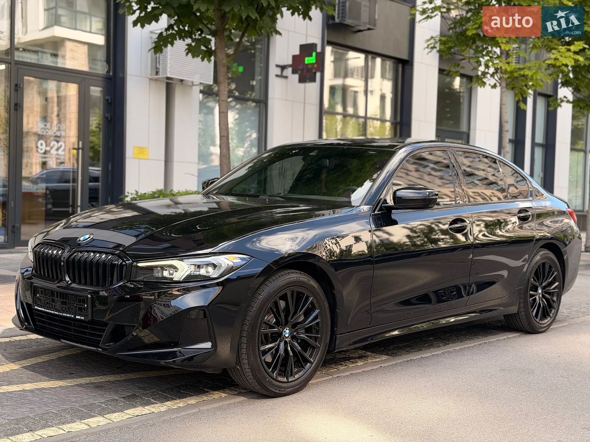 BMW 3 Series, 2023
