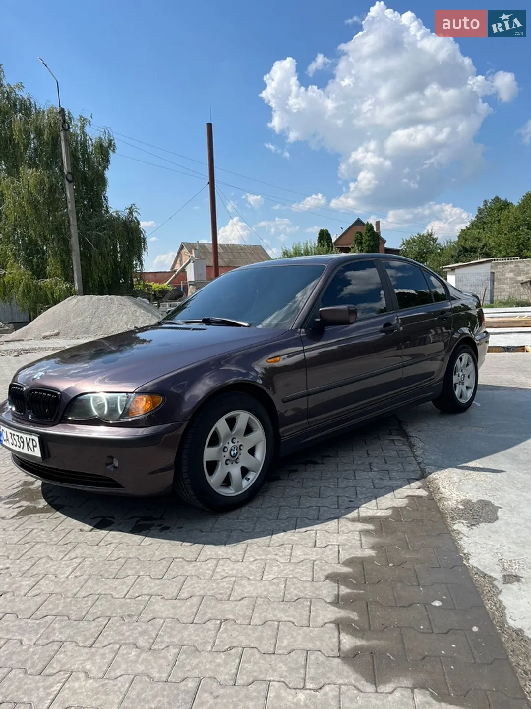 BMW 3 Series, 2002