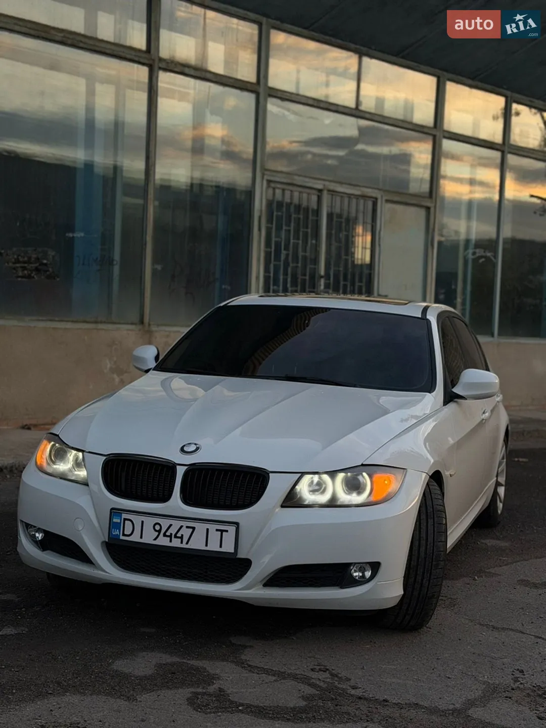 BMW 3 Series, 2010