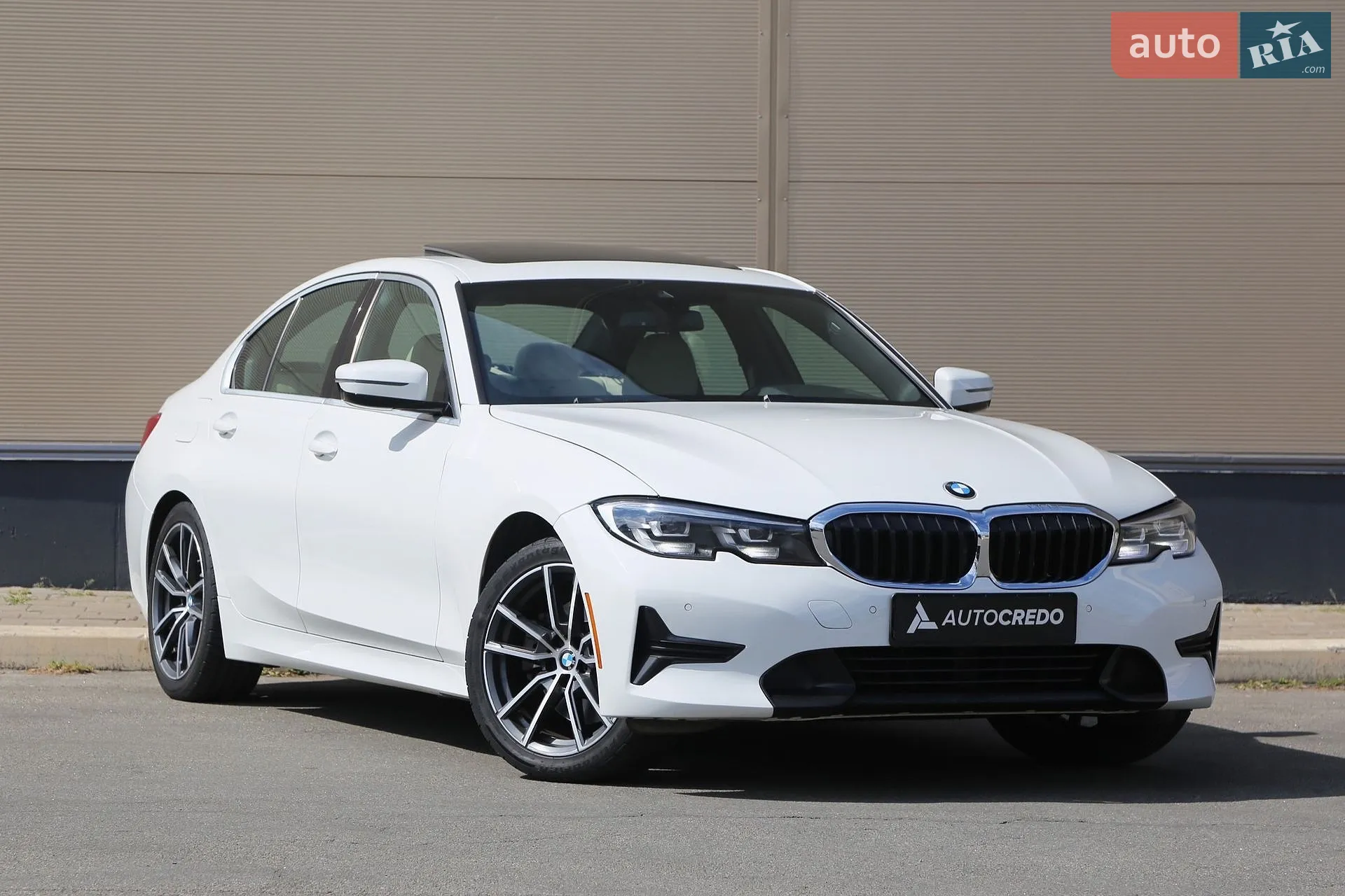 BMW 3 Series, 2019