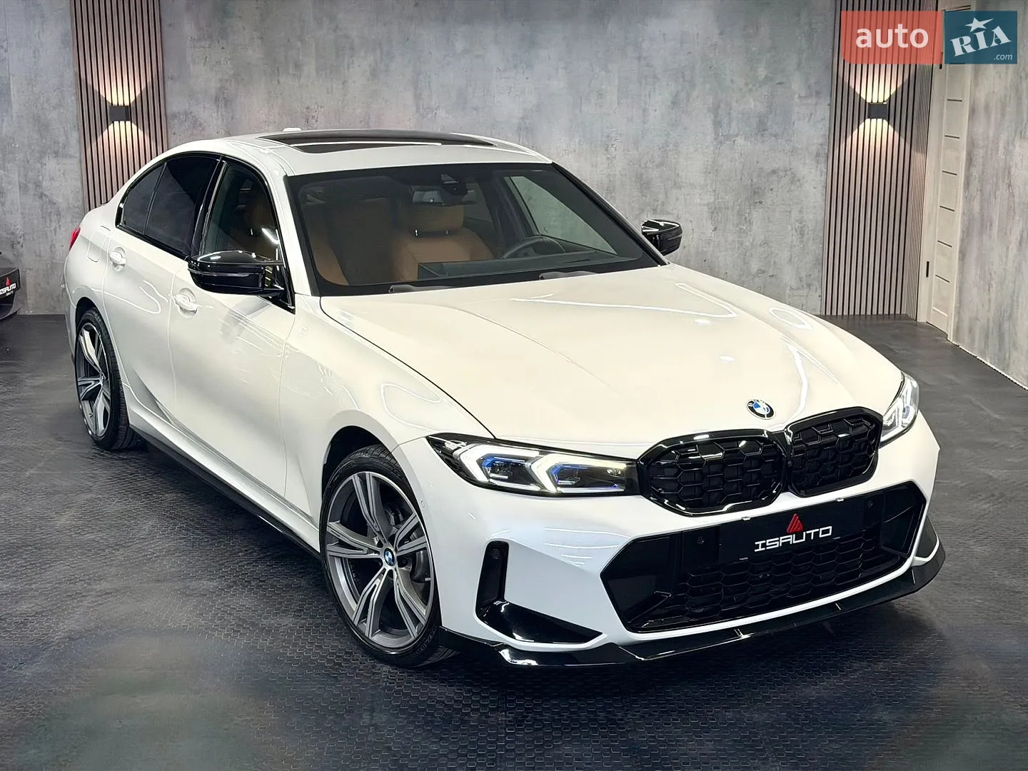 BMW 3 Series, 2023