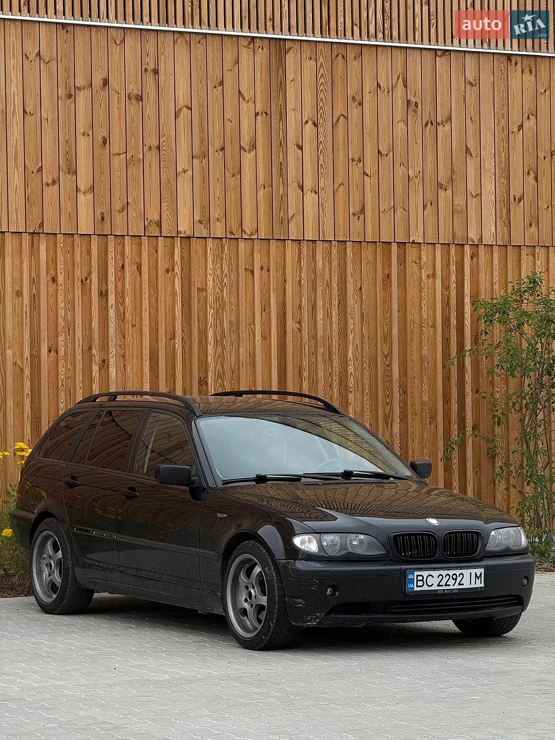 BMW 3 Series, 2004