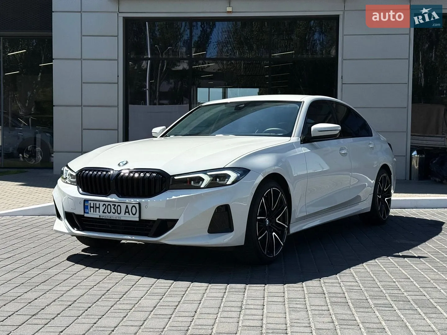 BMW 3 Series, 2024