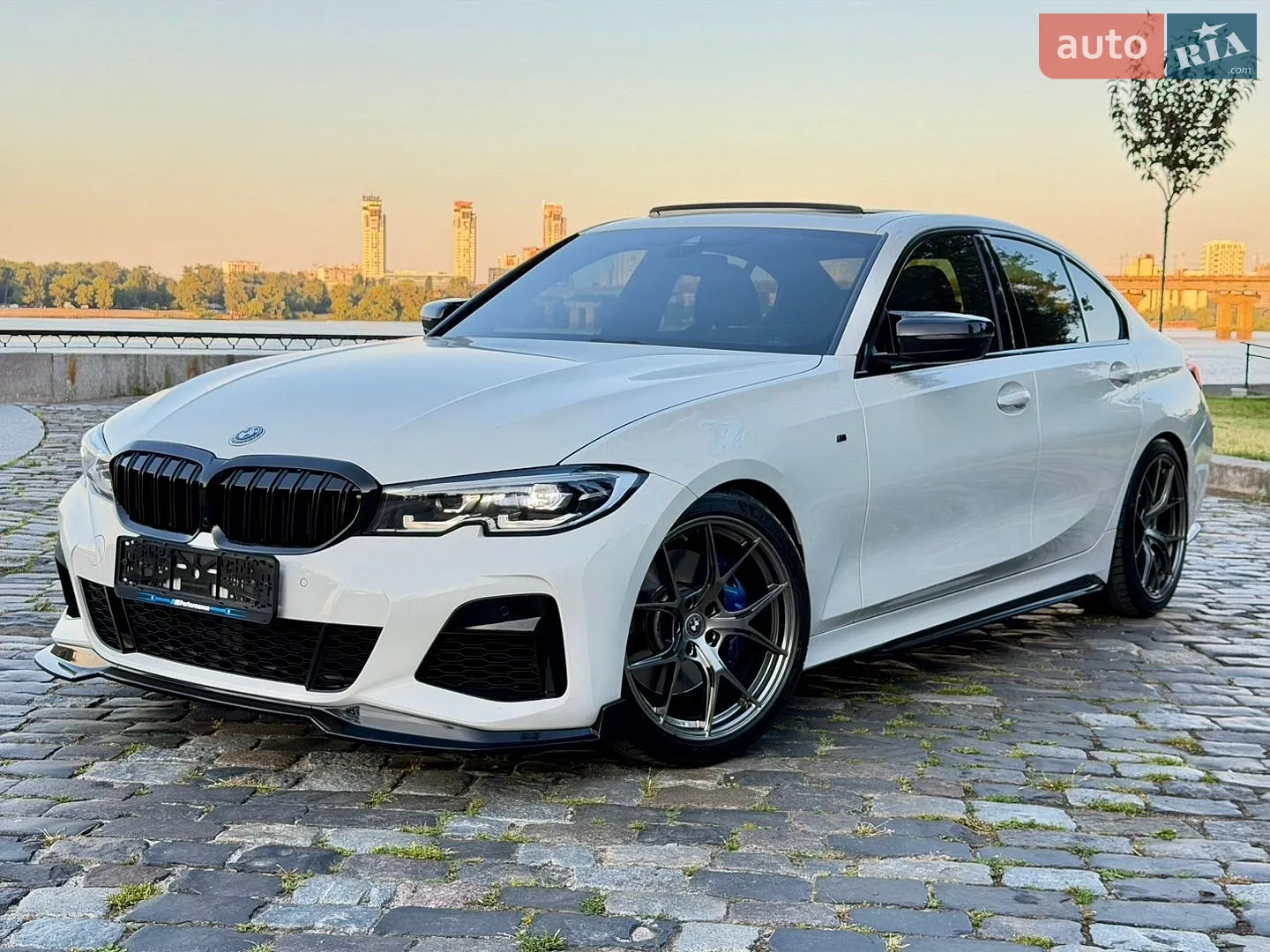 BMW 3 Series, 2020