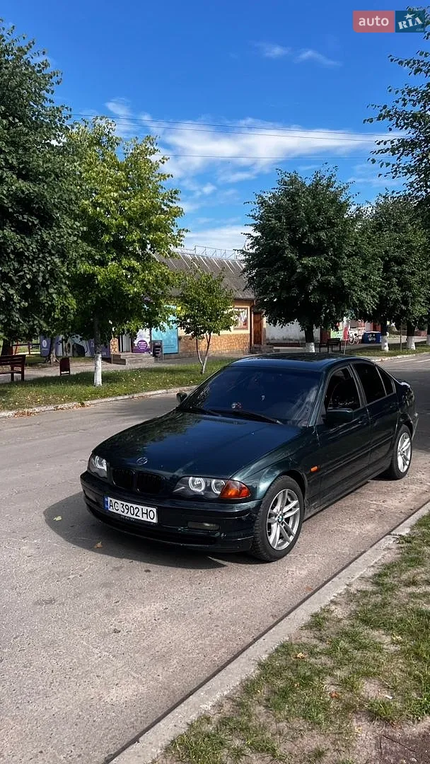 BMW 3 Series, 2001