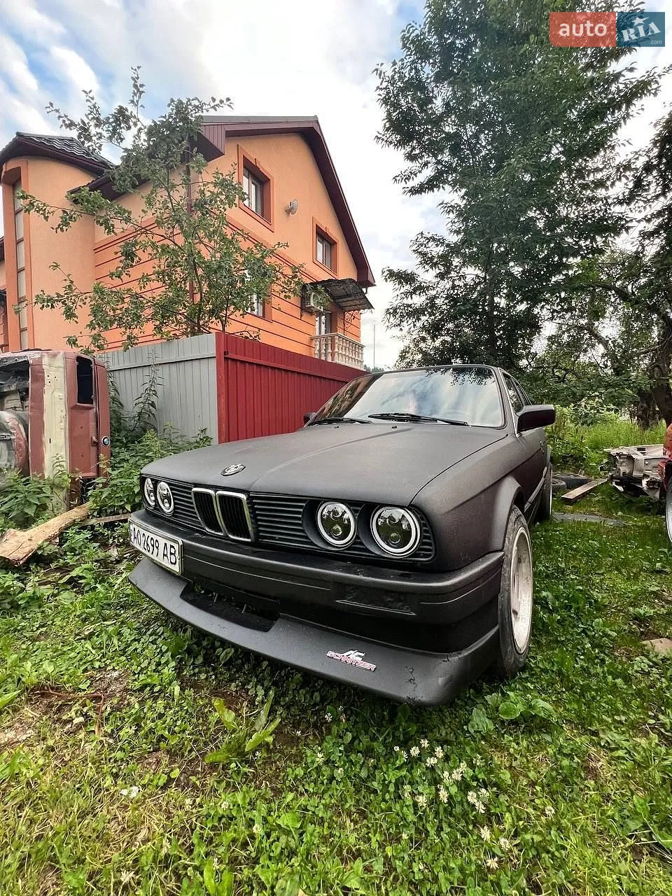 BMW 3 Series, 1987