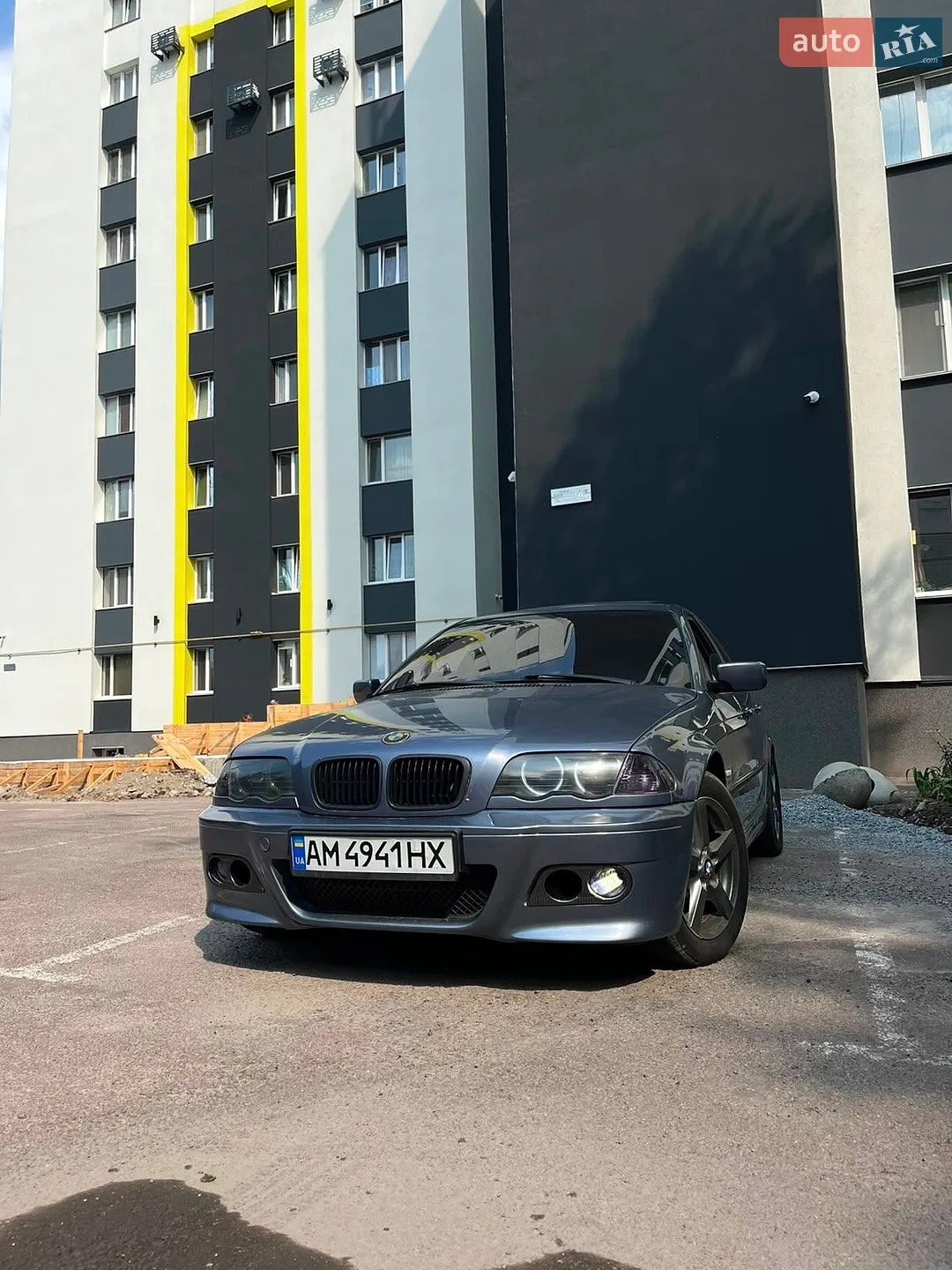 BMW 3 Series, 1998