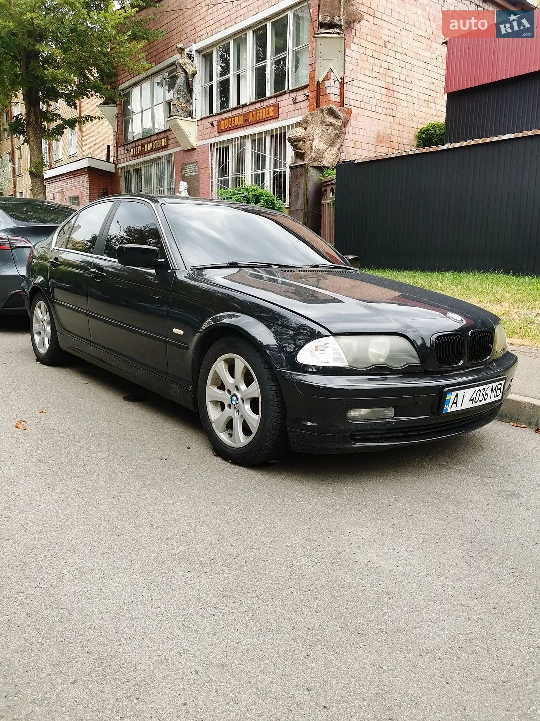 BMW 3 Series, 2000