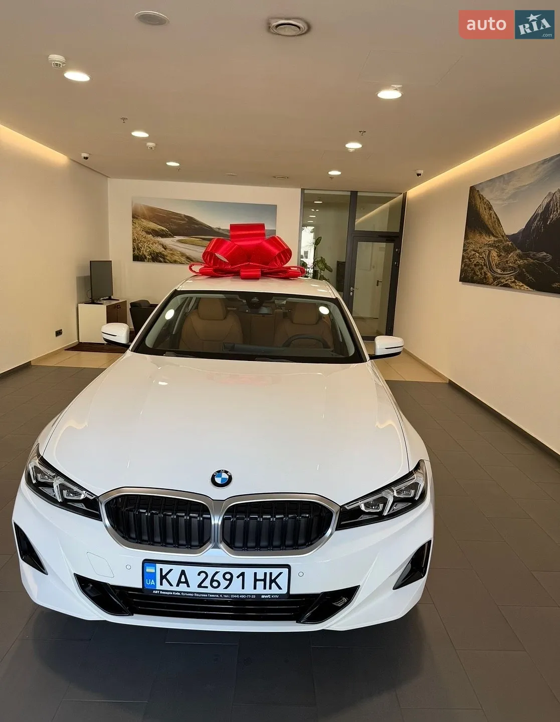 BMW 3 Series, 2024