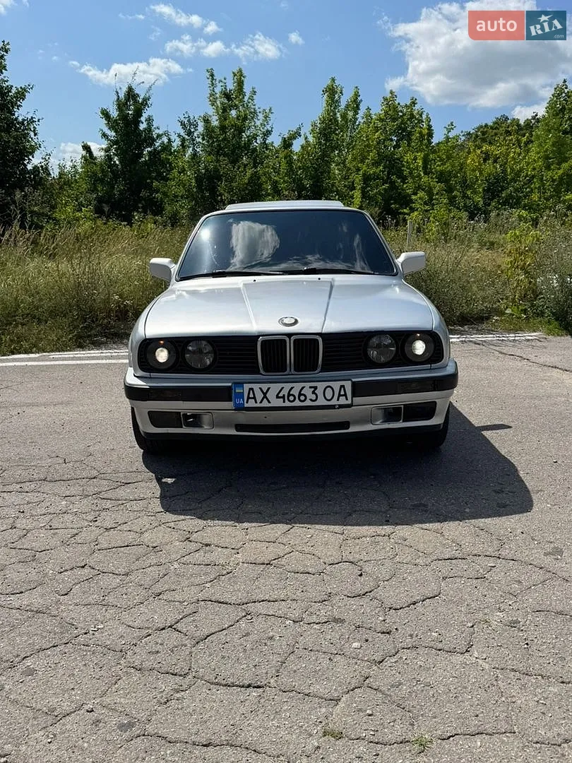 BMW 3 Series, 1989