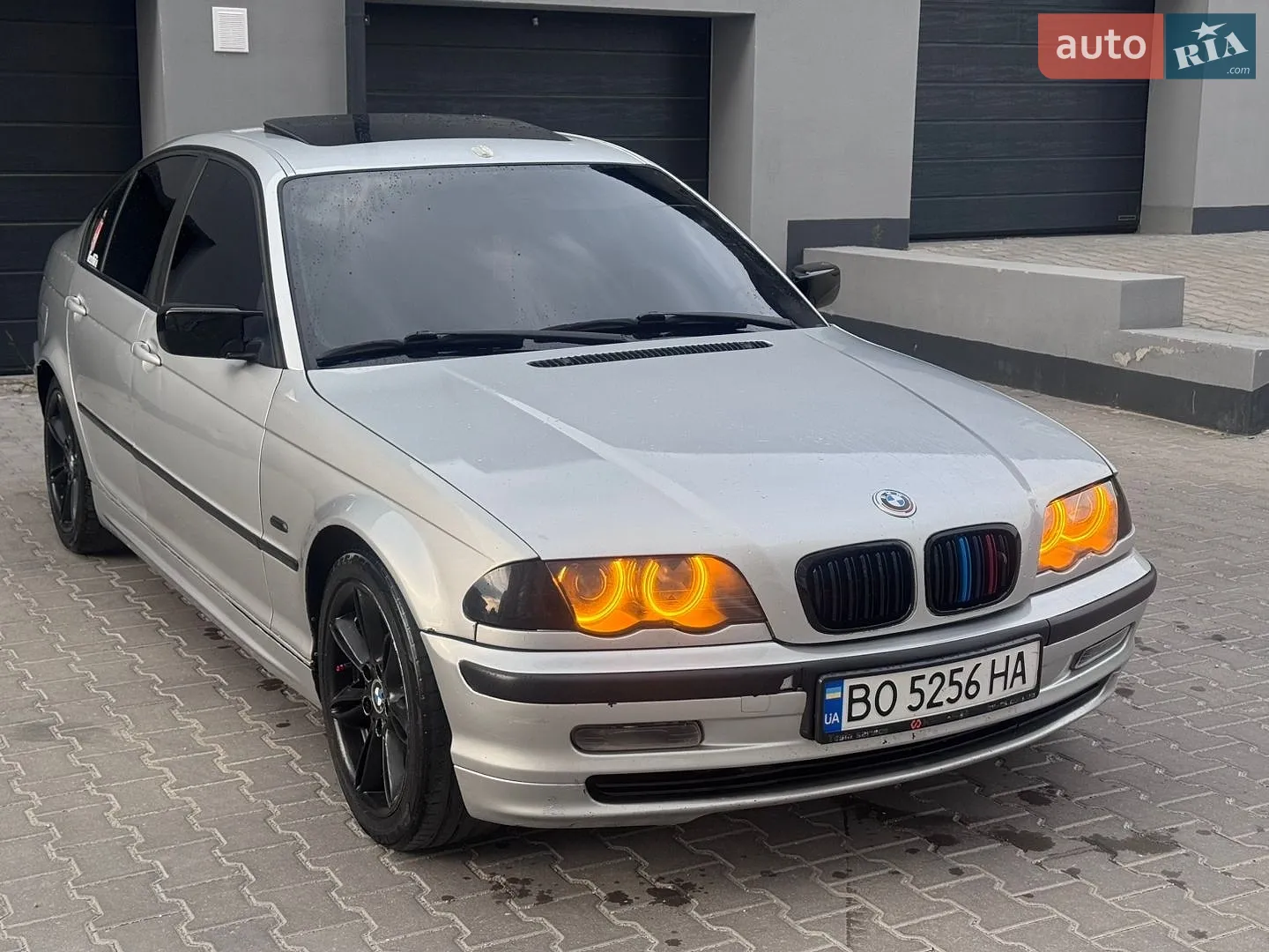 BMW 3 Series, 2001
