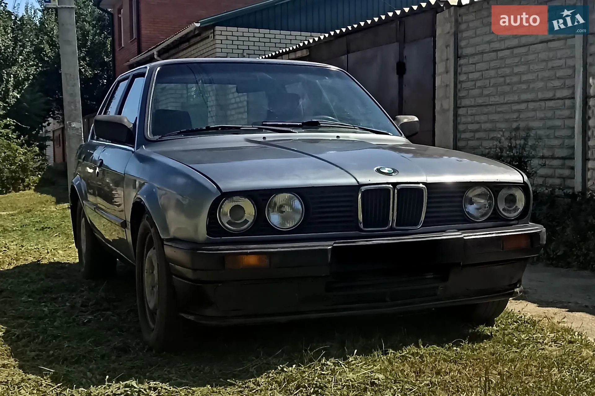 BMW 3 Series, 1988