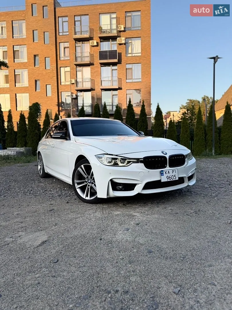 BMW 3 Series, 2018