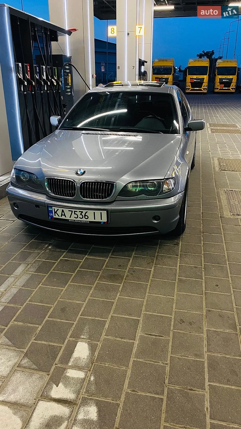 BMW 3 Series, 2004