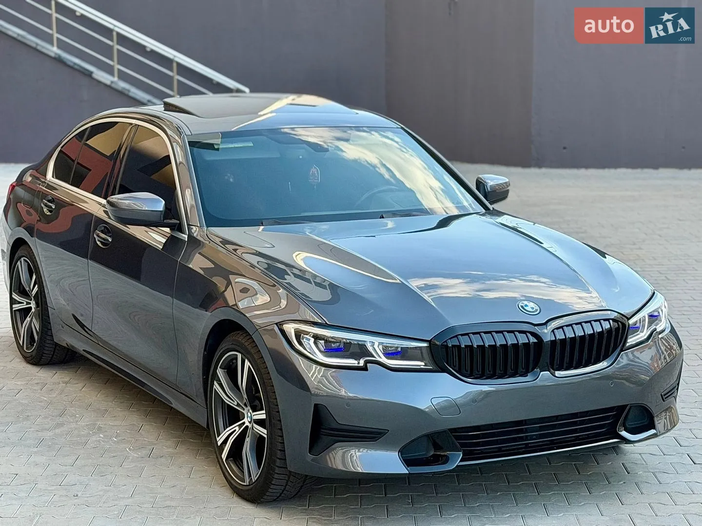 BMW 3 Series, 2021