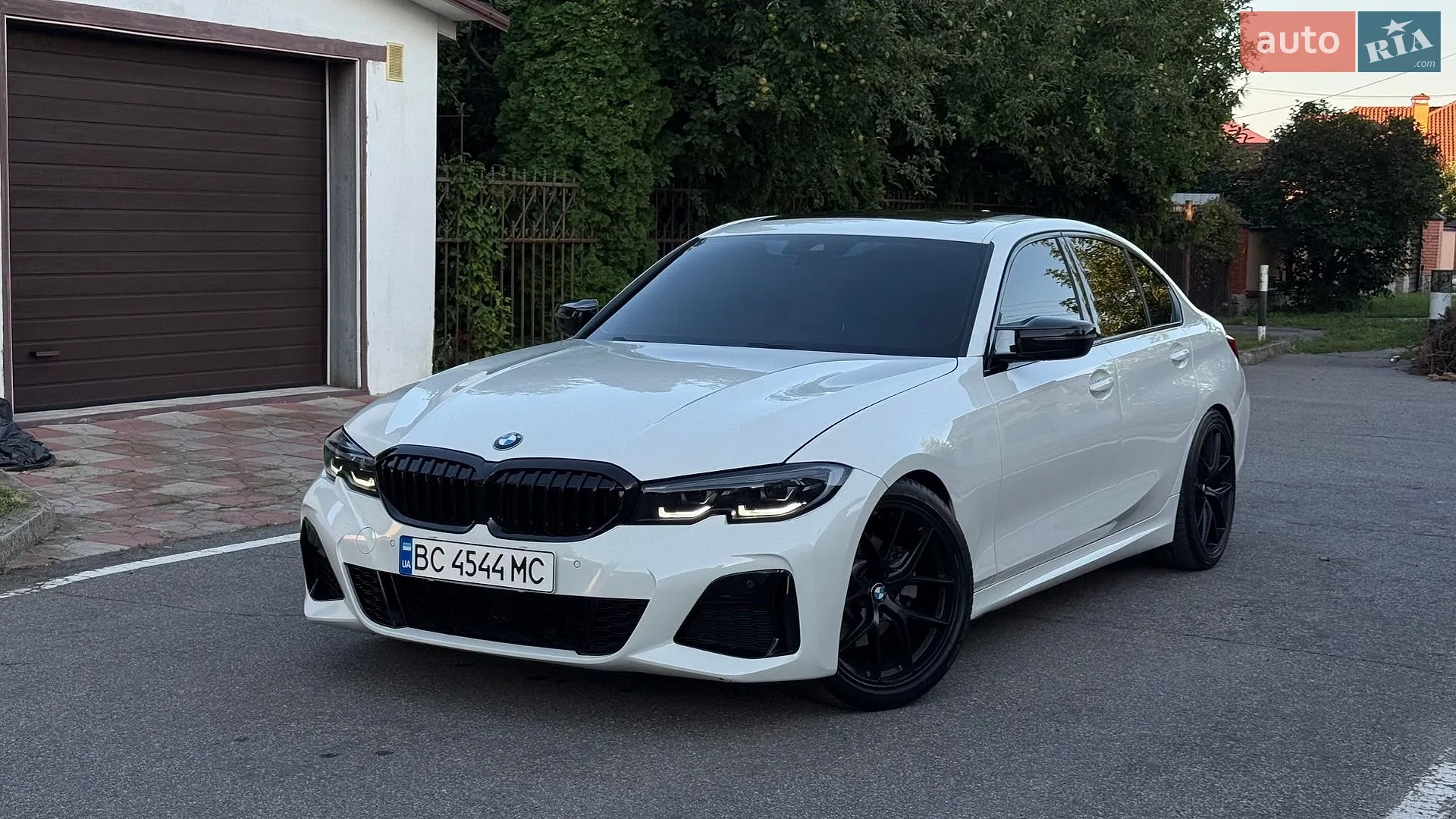 BMW 3 Series, 2019