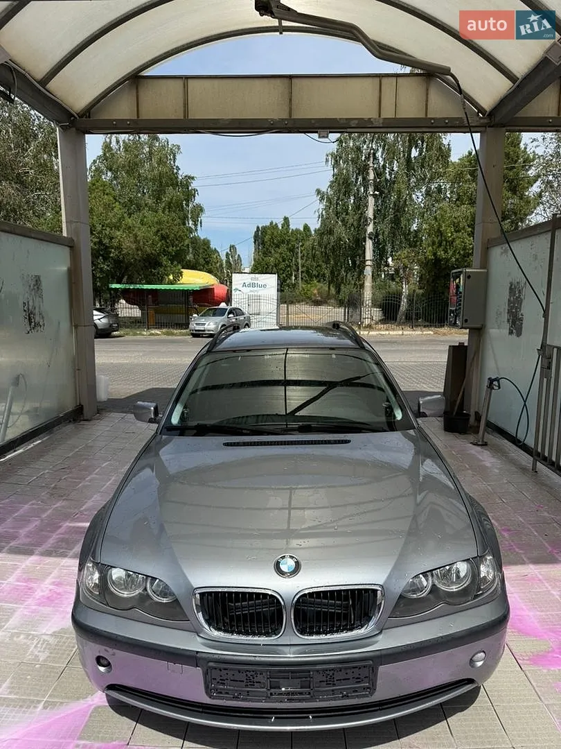 BMW 3 Series, 2003