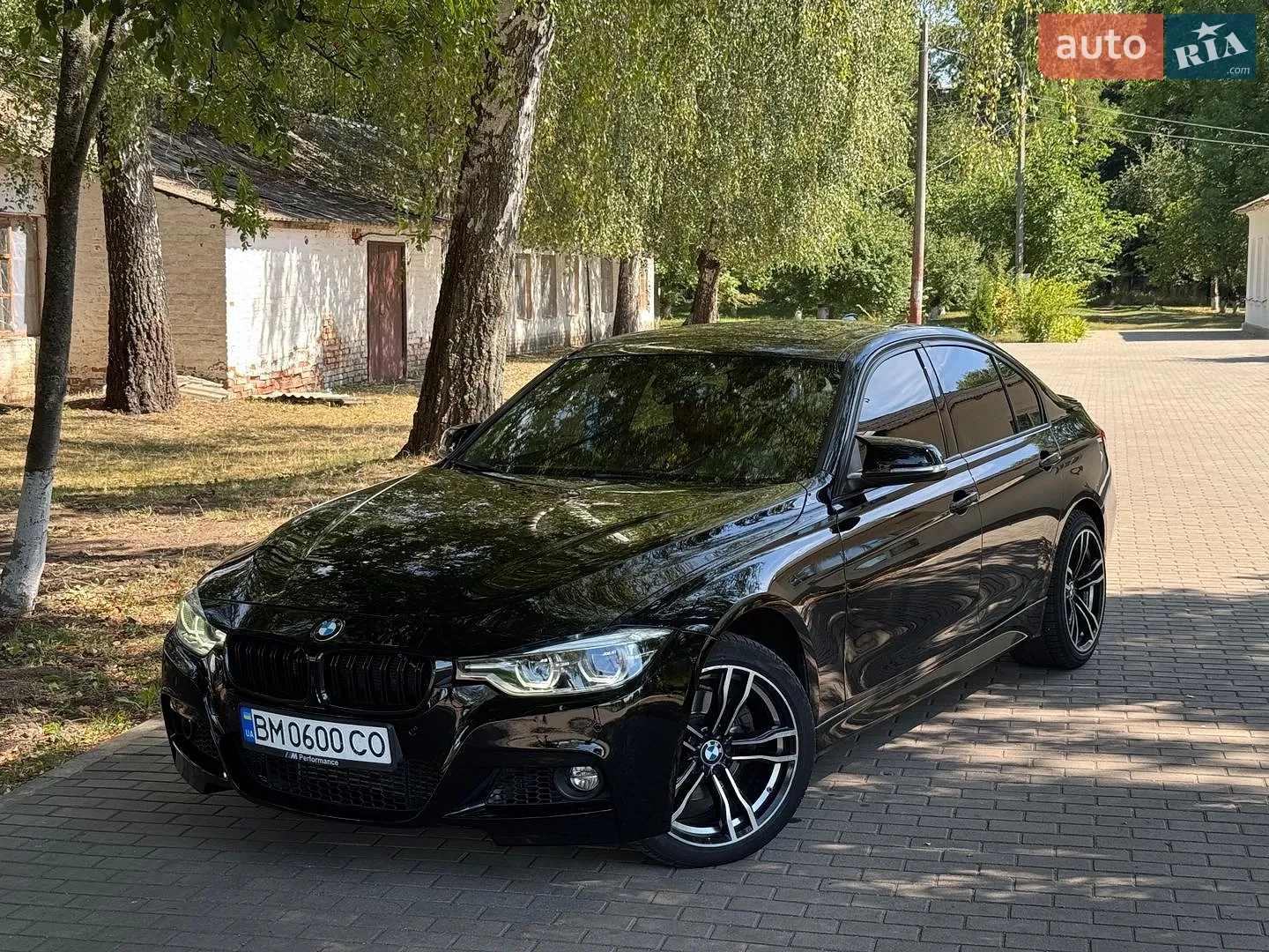 BMW 3 Series, 2016