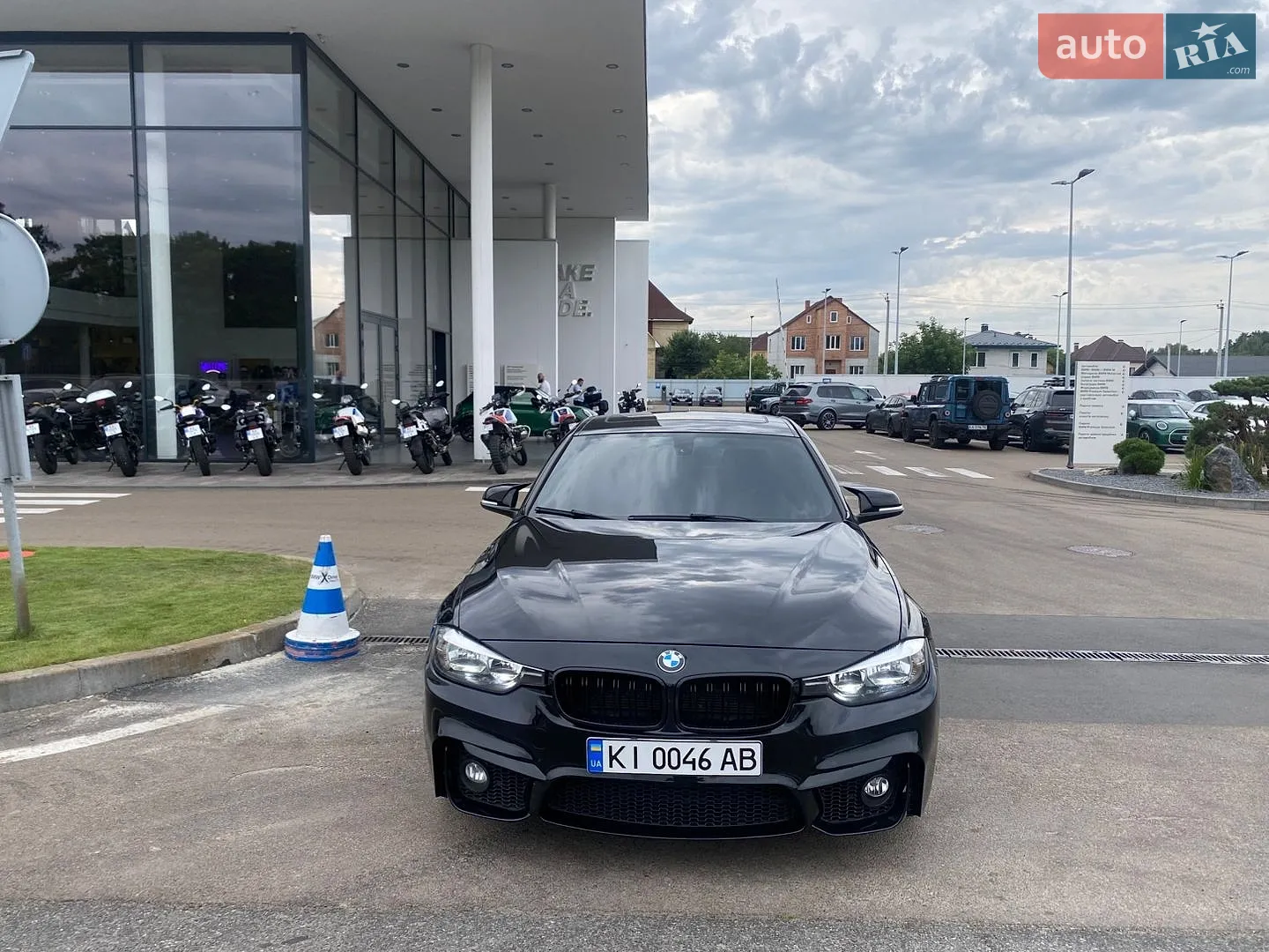 BMW 3 Series, 2016