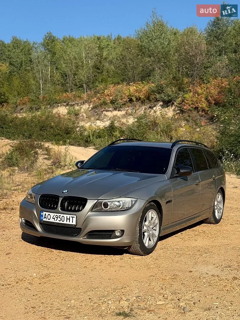 BMW 3 Series, 2009