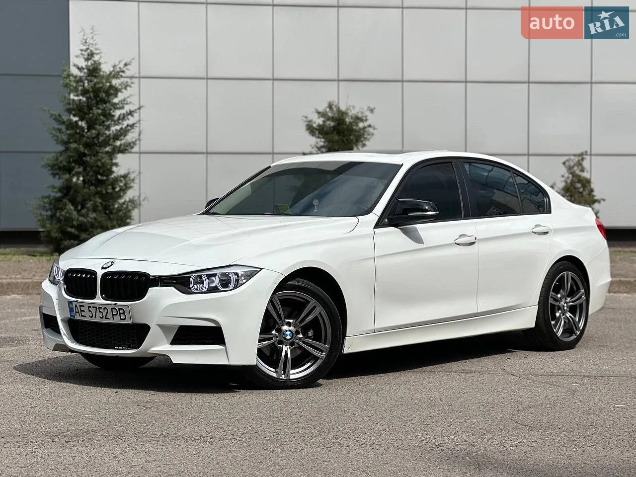 BMW 3 Series, 2012